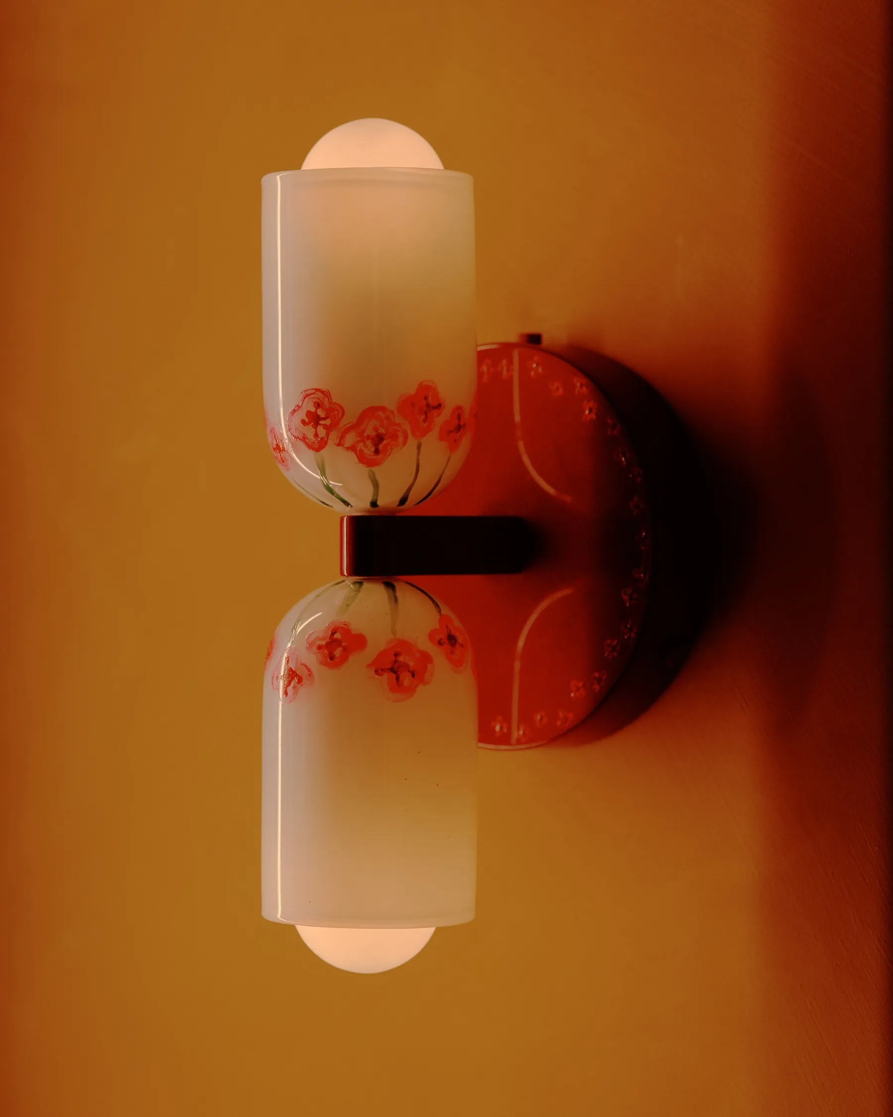 Decorated fixture with flowers 
